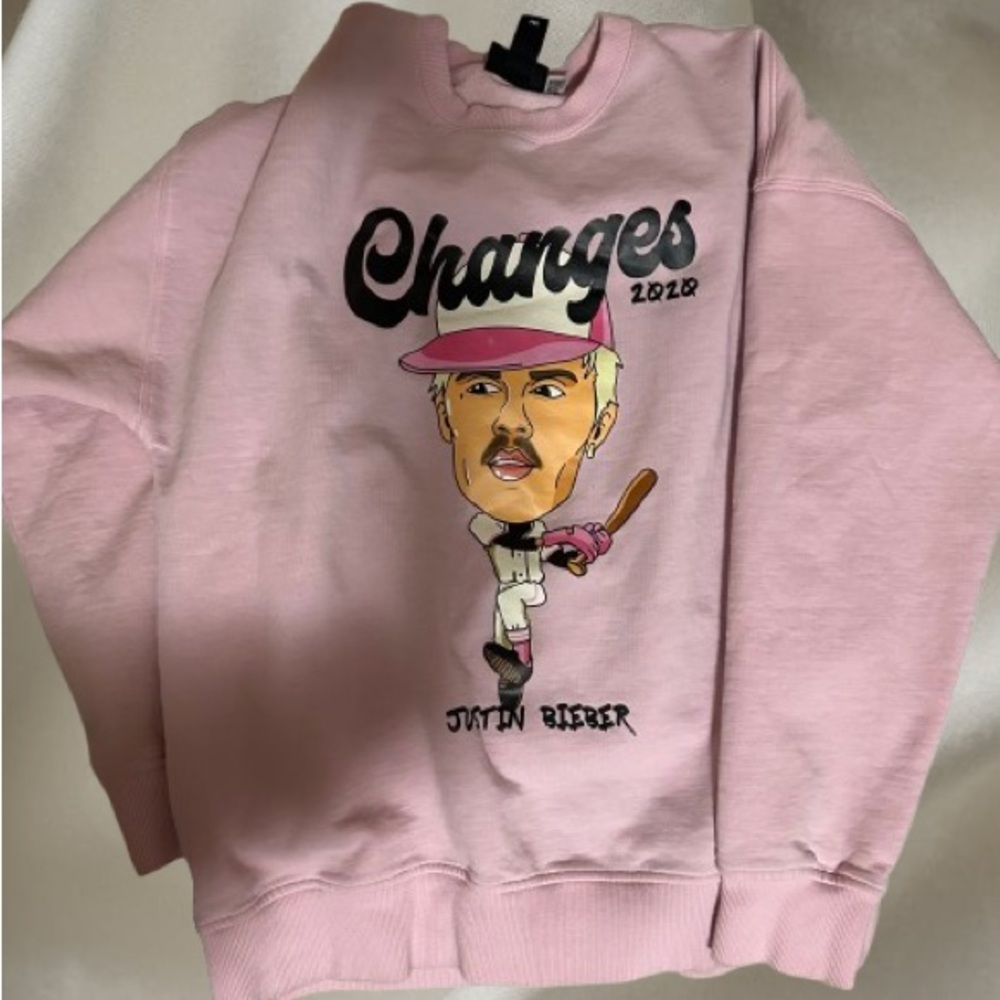 H&M Pink Graphic Crewneck Sweater